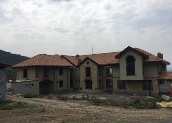 rus_villa in Shaqriani