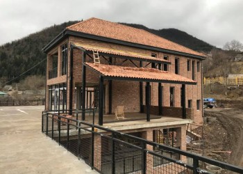  Hotel in qvishxeti